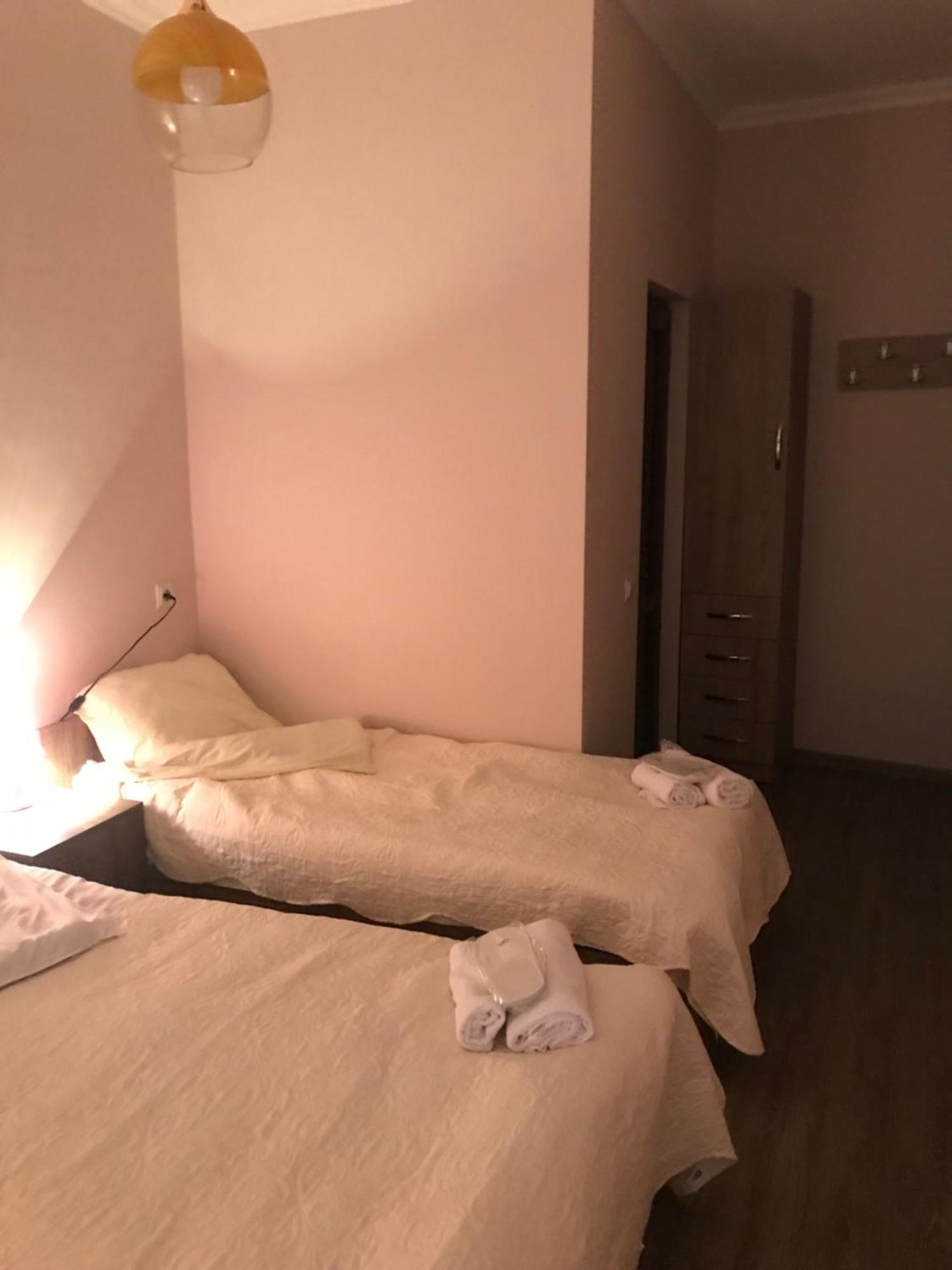 Borjomi Inn Buitenkant foto