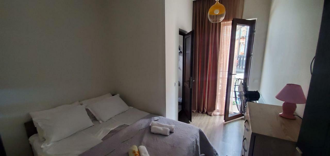 Borjomi Inn Buitenkant foto